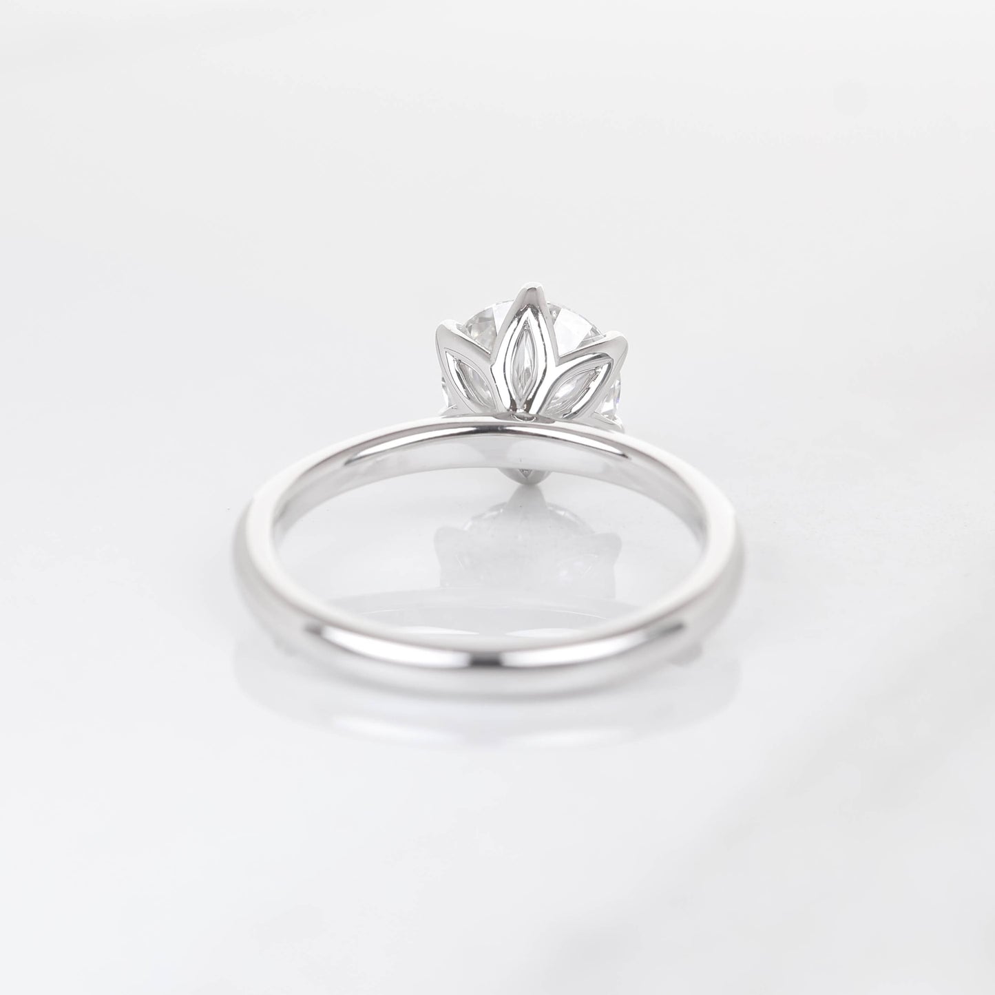 Hedwig 1.50-carat White Gold