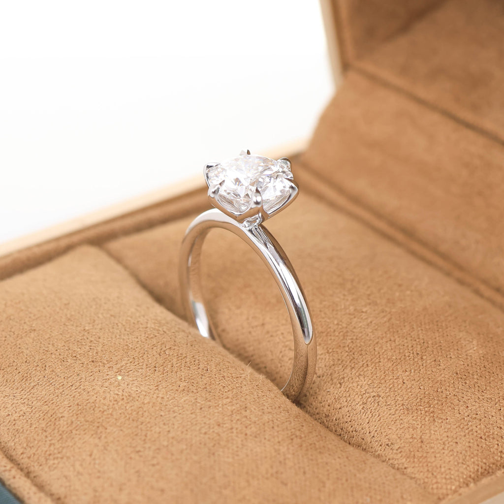 Hedwig 1.50-carat White Gold