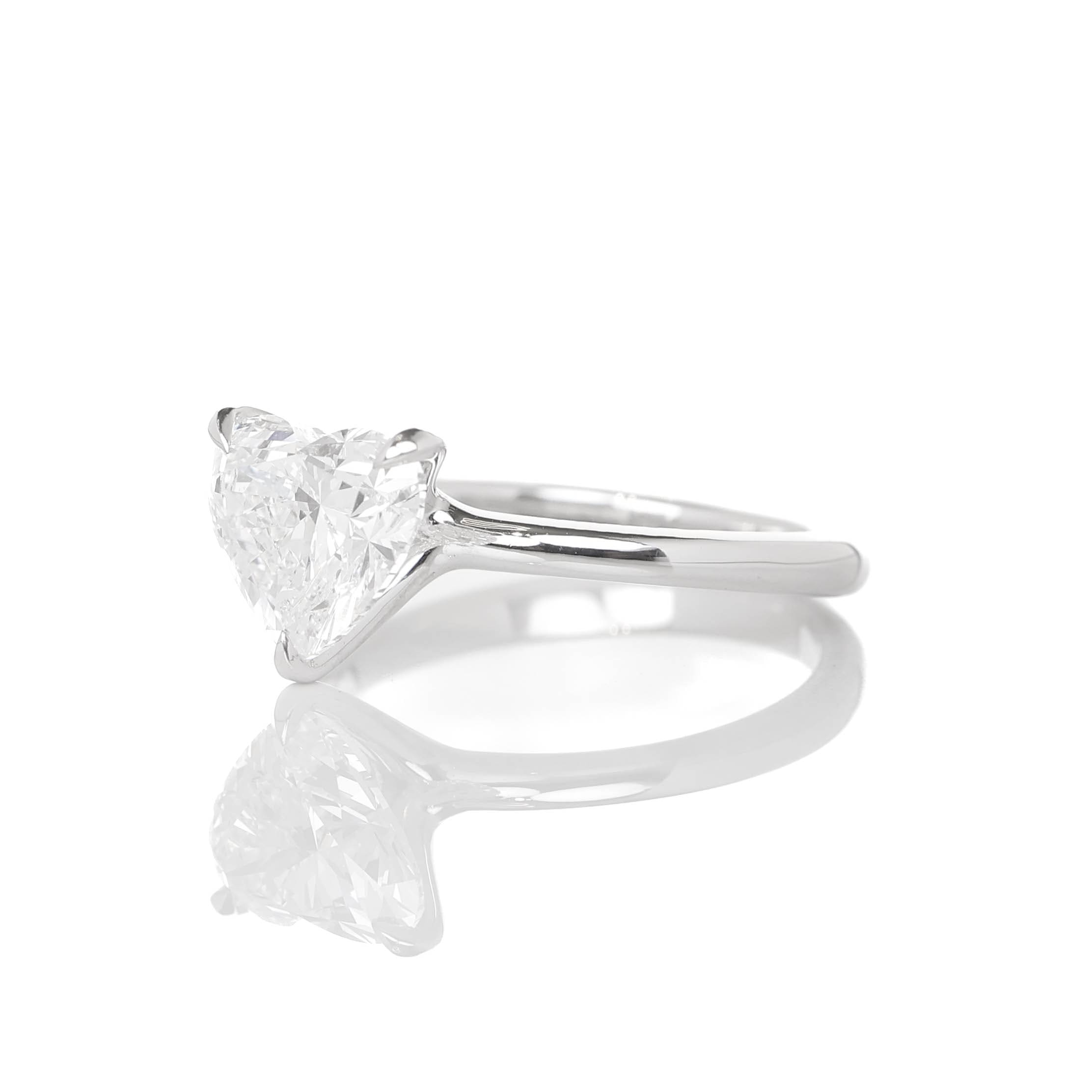 Iago Heart 2-carat White Gold