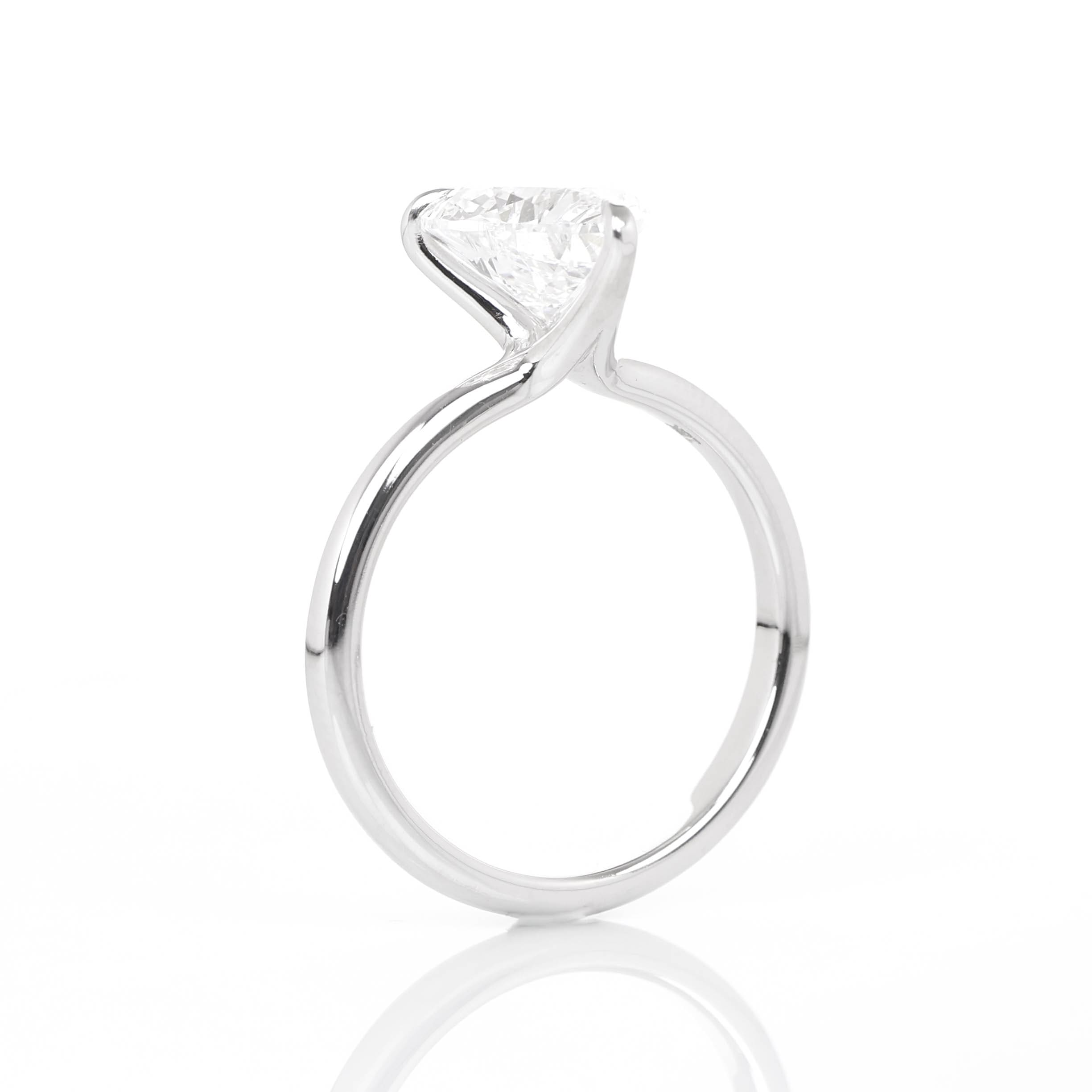 Iago Heart 2-carat White Gold