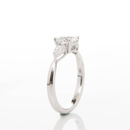 Cressilia 1-carat White Gold