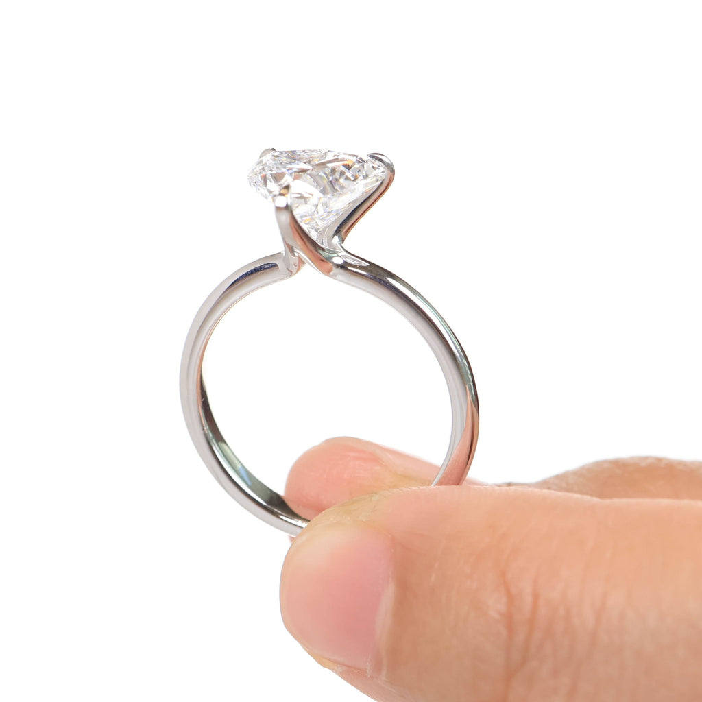 Iago Heart 2-carat White Gold