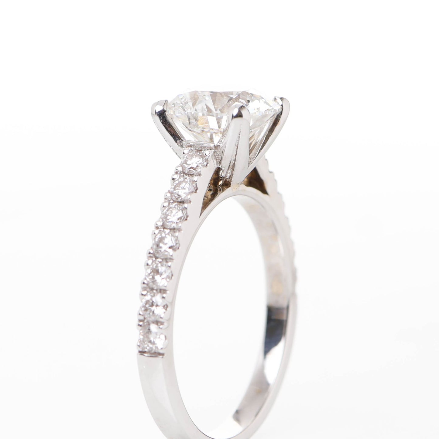 Serin 2-carat White Gold