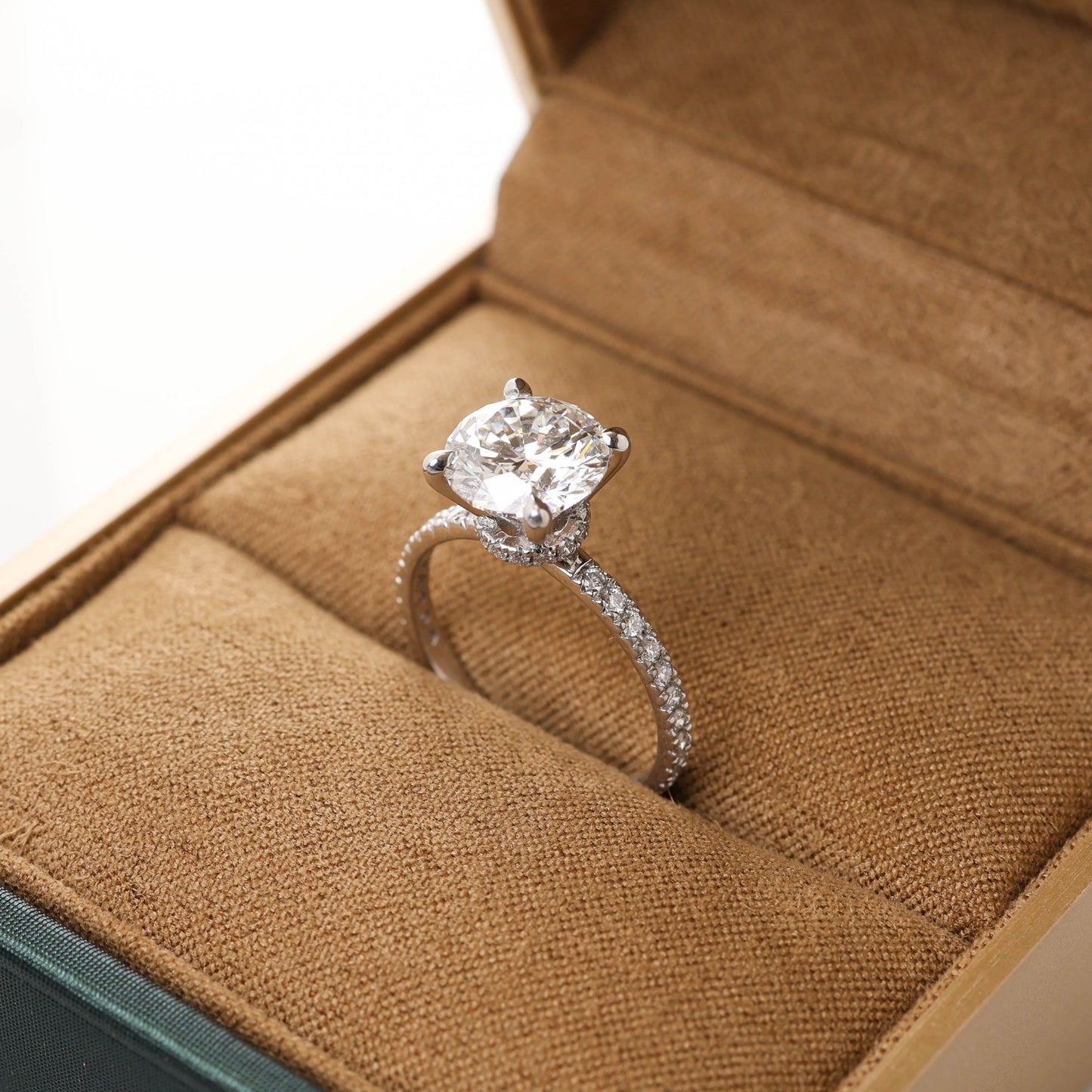 Altaria 1.50-carat White Gold