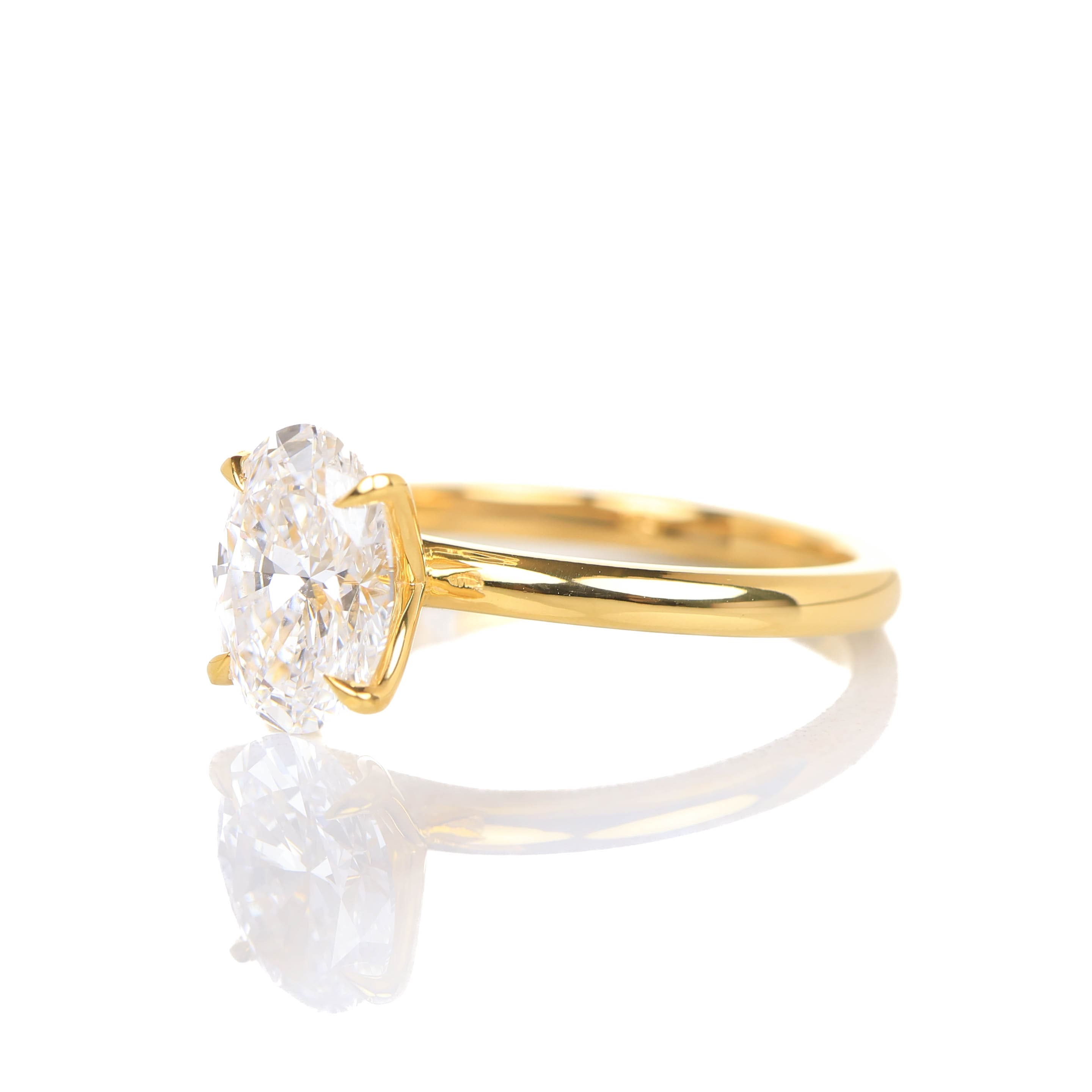 Hedwig Oval 1.50-carat Yellow Gold