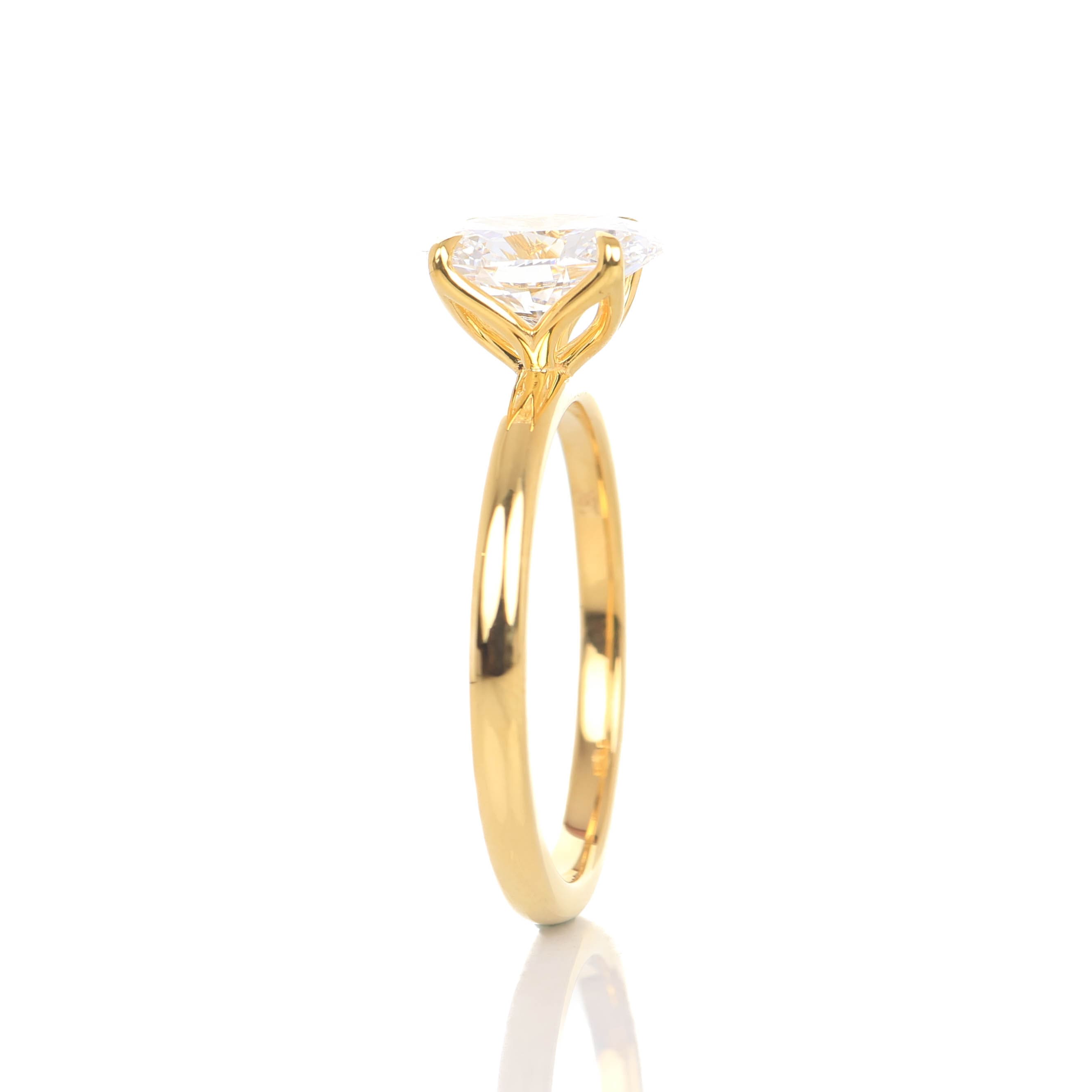 Hedwig Oval 1.50-carat Yellow Gold