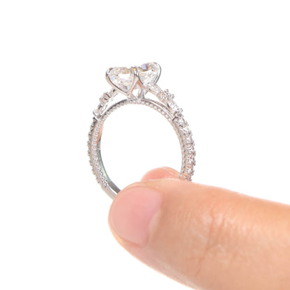 Munia Elongated Cushion 2-carat White Gold