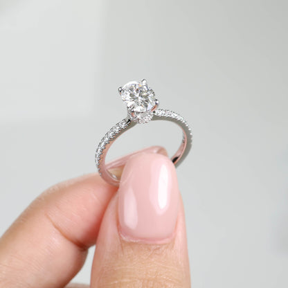 Altaria Oval 1-carat White Gold