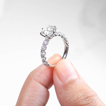 Serin 2-carat White Gold