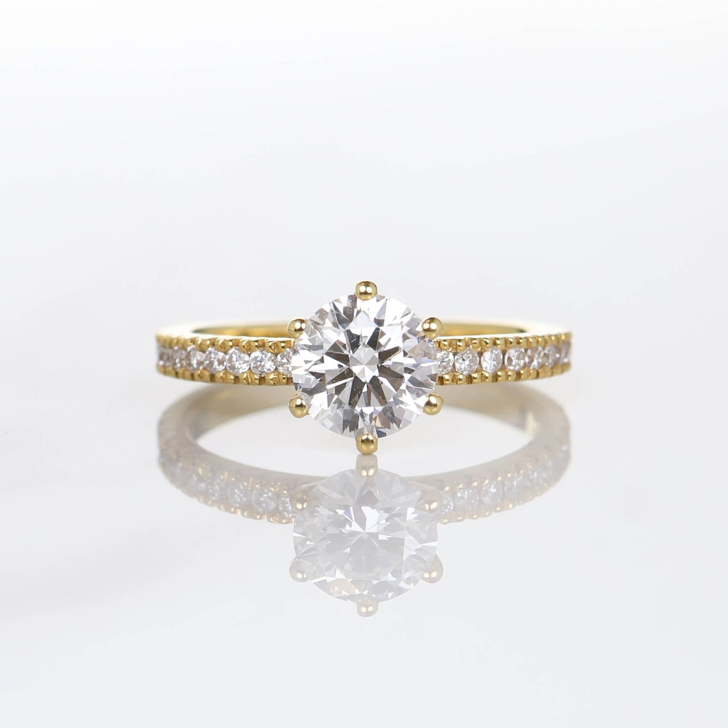 Blythe 1-carat Yellow Gold