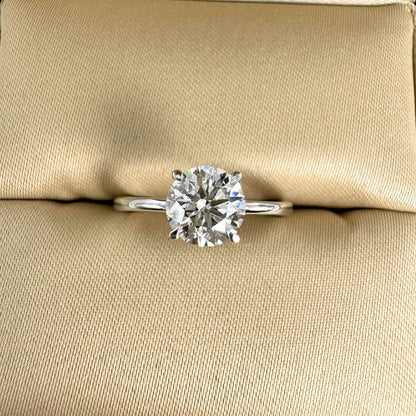 Iago 1-carat White Gold