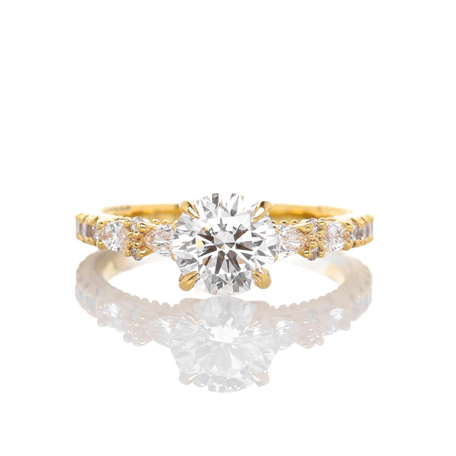 Munia 1-carat Yellow Gold