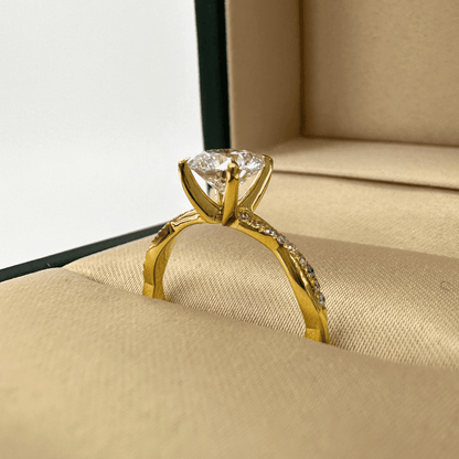 Wyvern 1-carat Yellow Gold