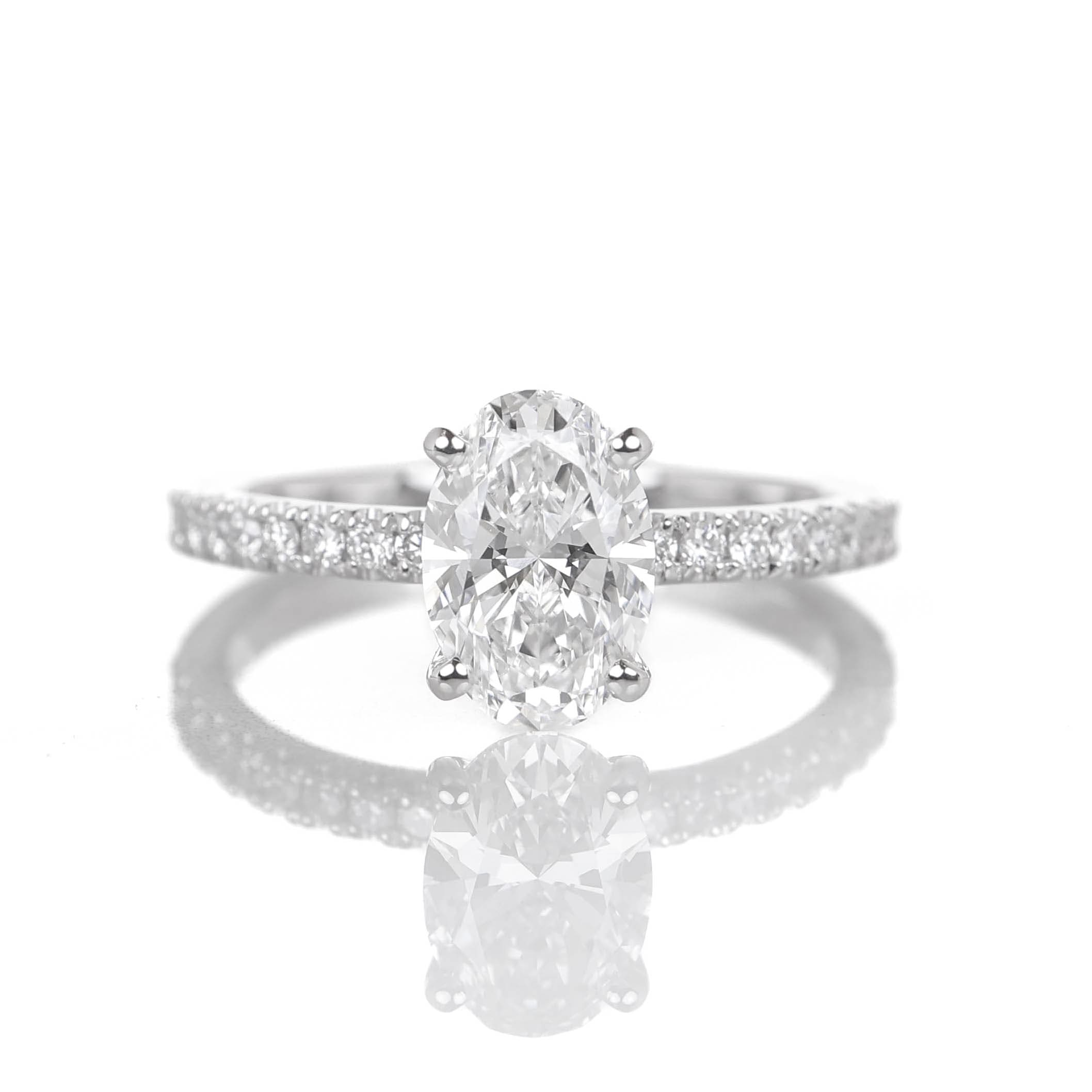Delicate Blythe Oval 1-carat White Gold