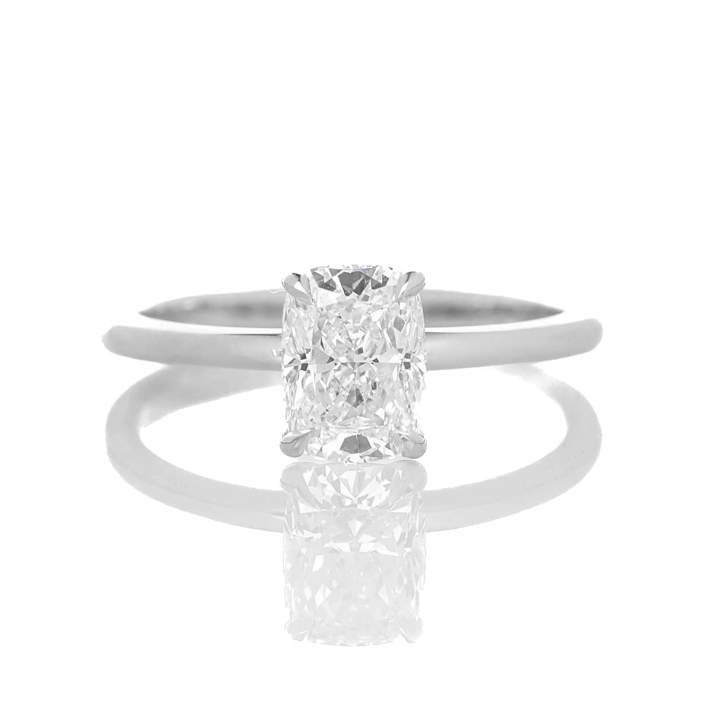 Delicate Iago Elongated Cushion 1-carat White Gold